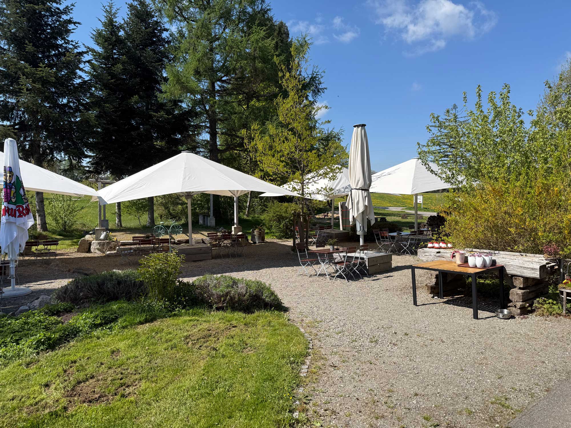 Biergarten2.jpg